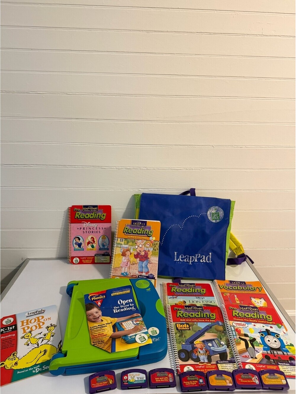 LeapFrog LeapPad Learning System 7 Books & Cartridges with Backpack